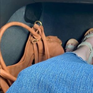 Meet your Posher, Cassandra